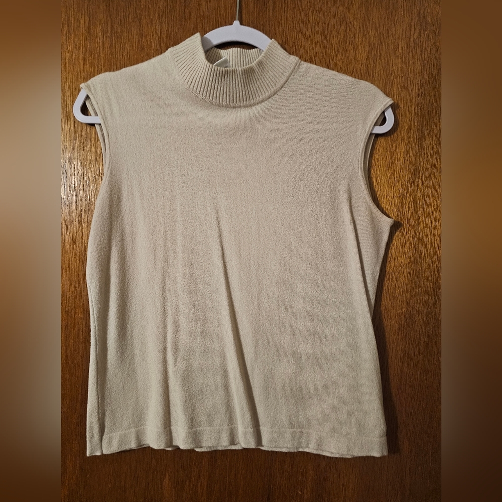 Sweater Mock Neck Sleeveless Top Large